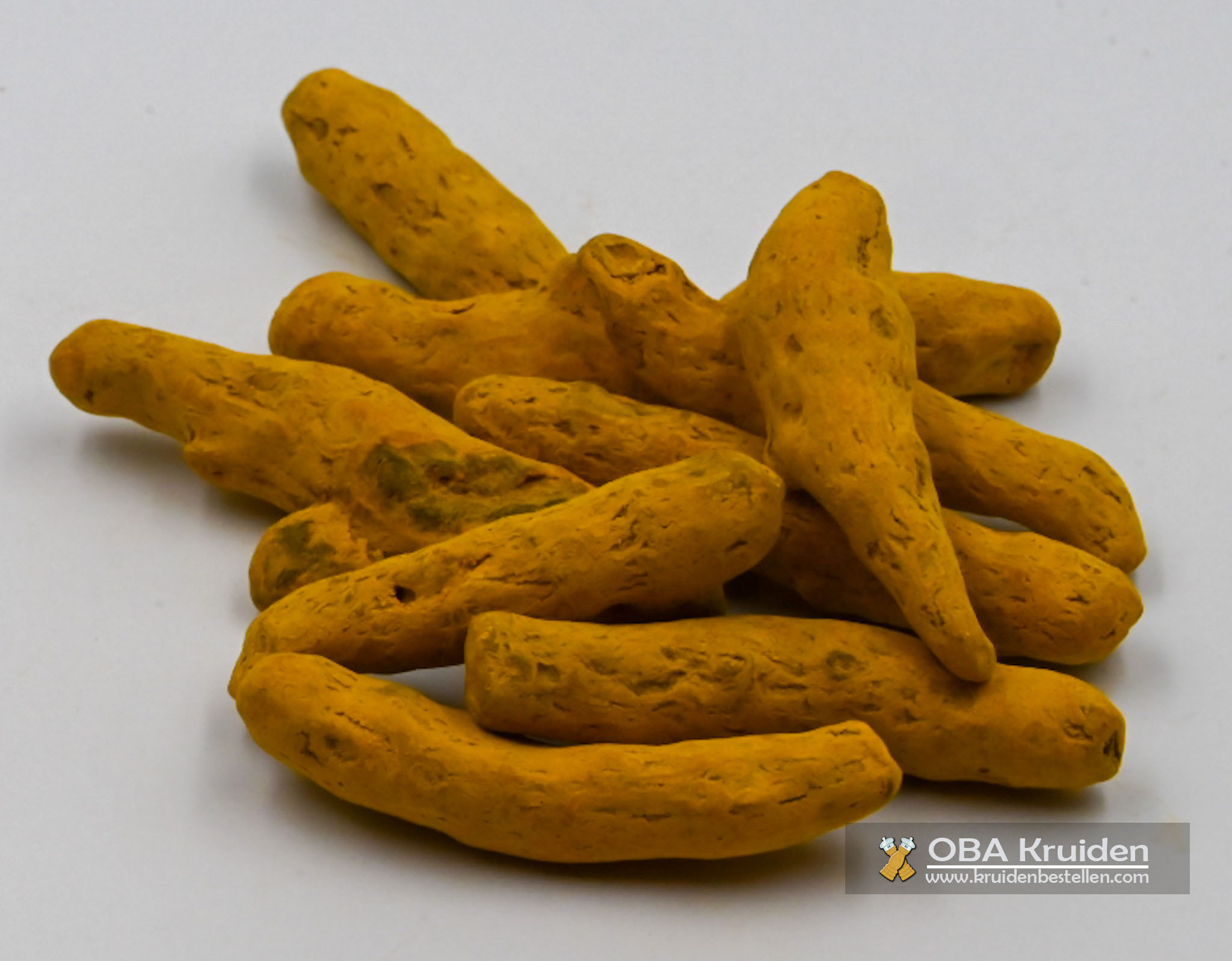 Ontdek de Magie van Kurkuma Wortel (Koenjit): Exotische Smaak en Gezonde Voordelen! Ontdek de Magie van Kurkuma Wortel (Koenjit): Exotische Smaak en Gezonde Voordelen!