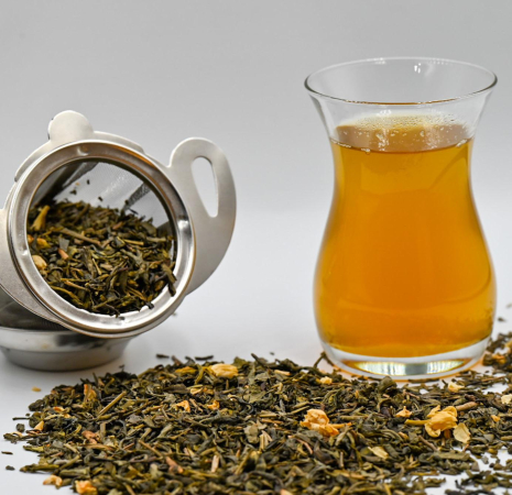 De Betovering van Jasmijn Thee: Aroma, Voordelen en Zetwijze De Betovering van Jasmijn Thee: Aroma, Voordelen en Zetwijze